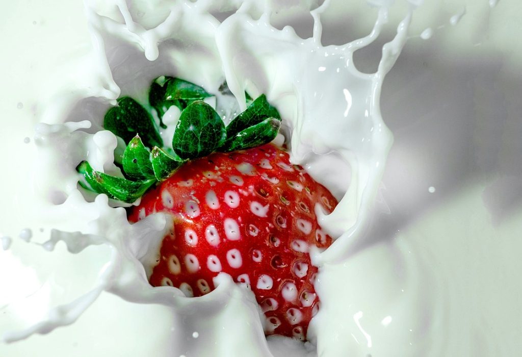 Strawberry Milk DIY E Liquid Recipe